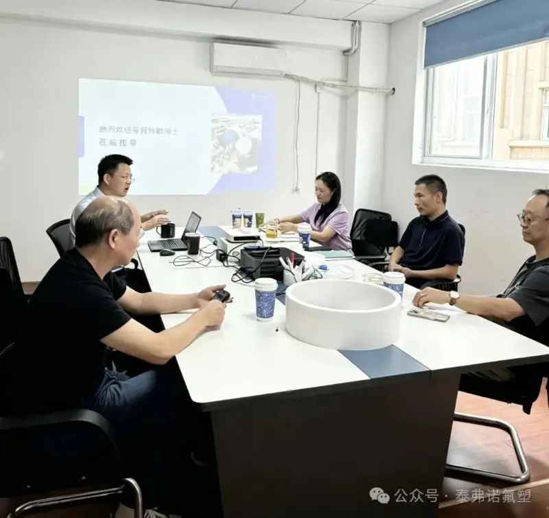 Bosch Rexroth Pekin Eski Genel Müdürü Dr. Zhong Mo, Taifno'yu Ziyaret Etti